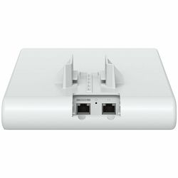 Ubiquiti U6-Mesh-Pro-EU Indoor/outdoor WiFi 6 AP with 4 spatial streams, an integrated super antenna, and a gigabit passthrough port